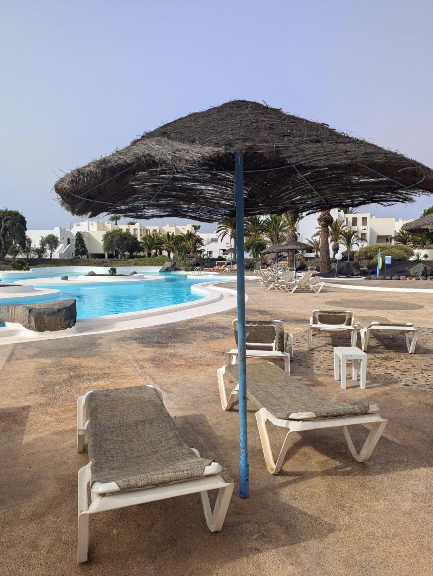 Charming Flat In Los Molinos With Terrace & Pools, Near Playa Bastian Costa Teguise Eksteriør bilde